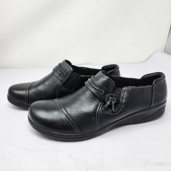 Clarks Size US 9.5 UK 7 Womens Black Cheyn Leather Slip On Loafers Comfort NEW - Picture 2 of 8